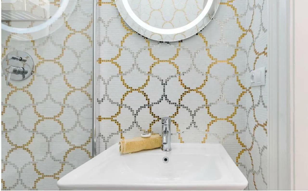 Vogue Apartment Near By Wenceslas Square プラハ チェコ